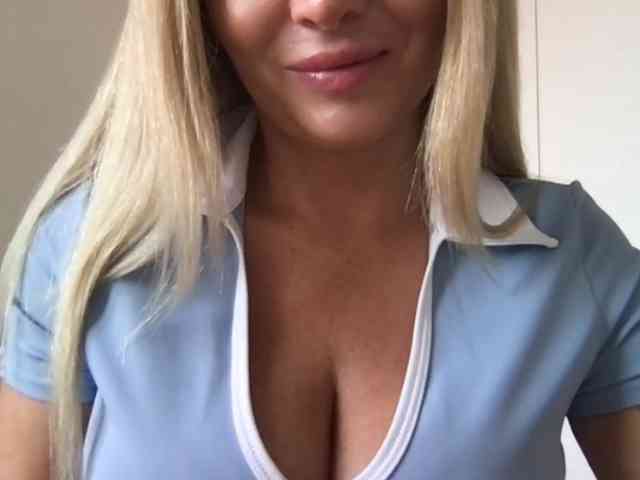 chloebelle webcam