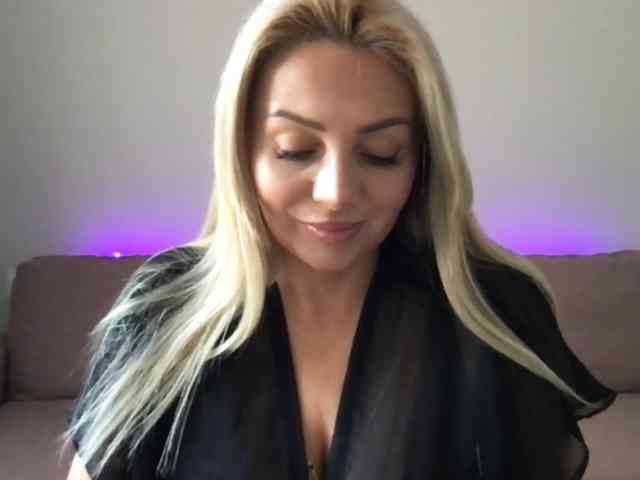 chloebelle