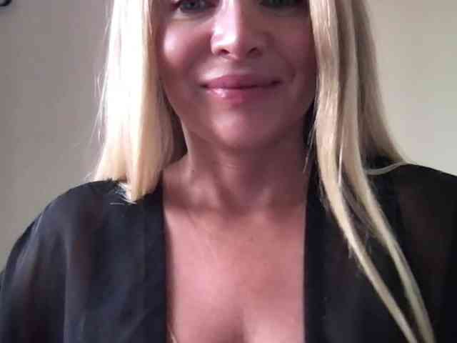 chloebelle webcam