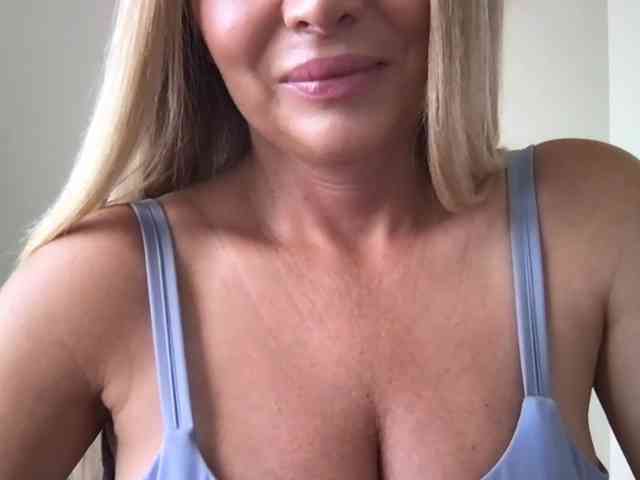 chloebelle