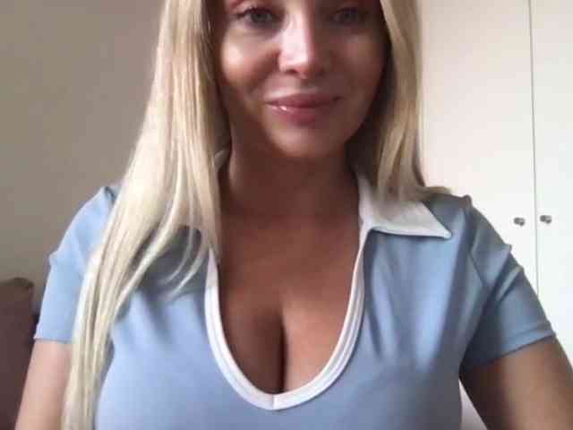 chloebelle webcam