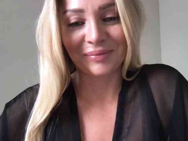 chloebelle webcam