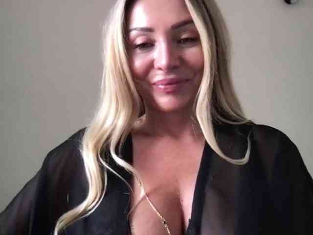 chloebelle webcam