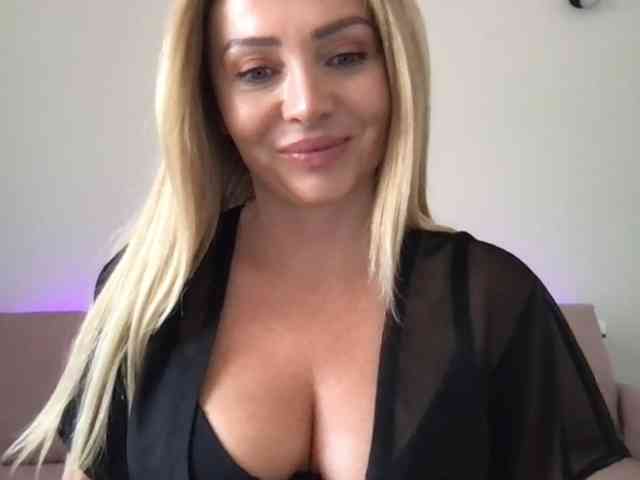 chloebelle webcam