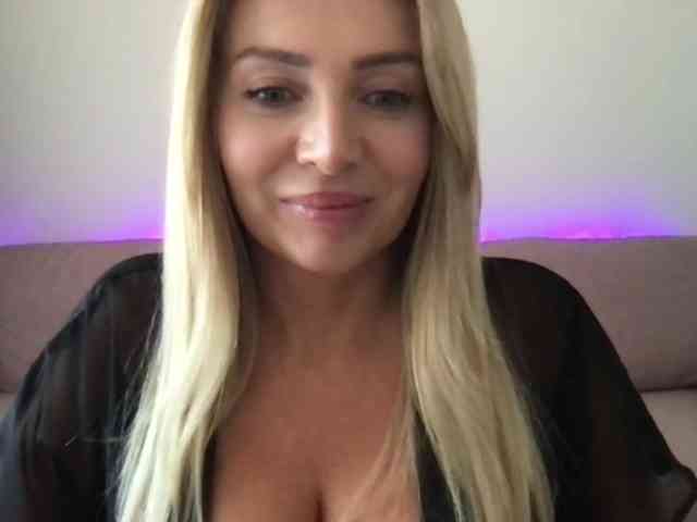 chloebelle