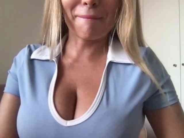 chloebelle webcam