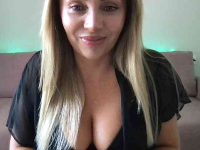 chloebelle webcam