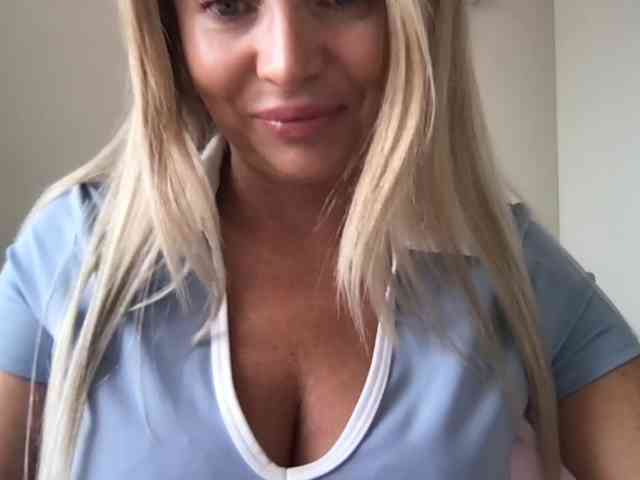 chloebelle webcam
