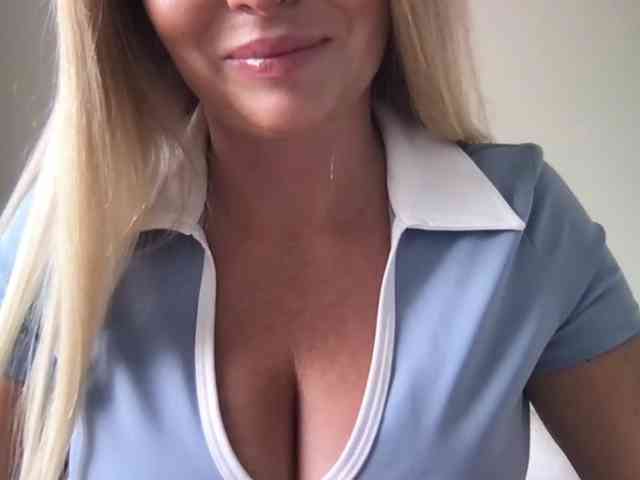 chloebelle webcam