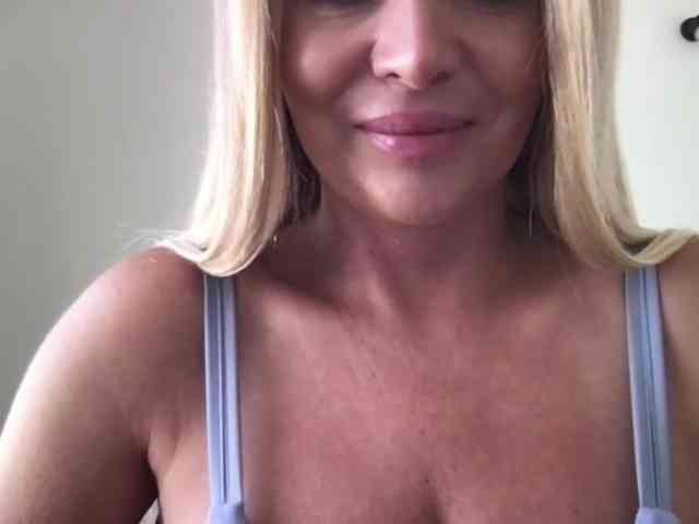 chloebelle