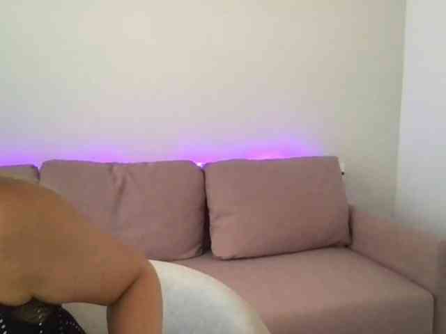 chloebelle webcam