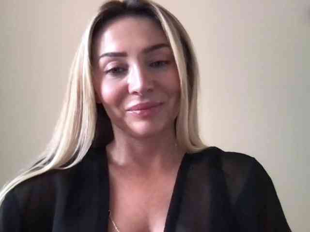 chloebelle webcam