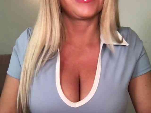 chloebelle webcam