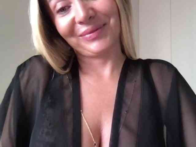 chloebelle webcam