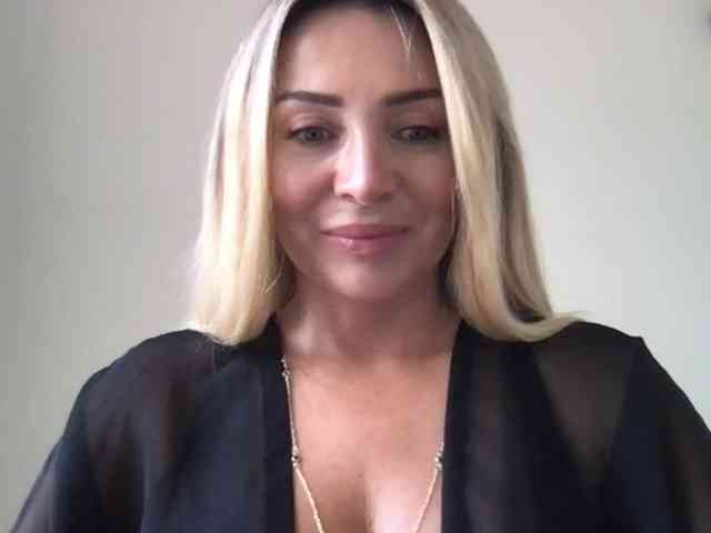 chloebelle webcam