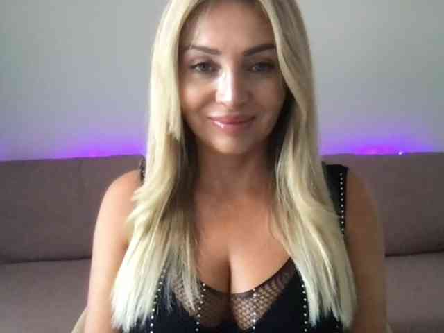 chloebelle