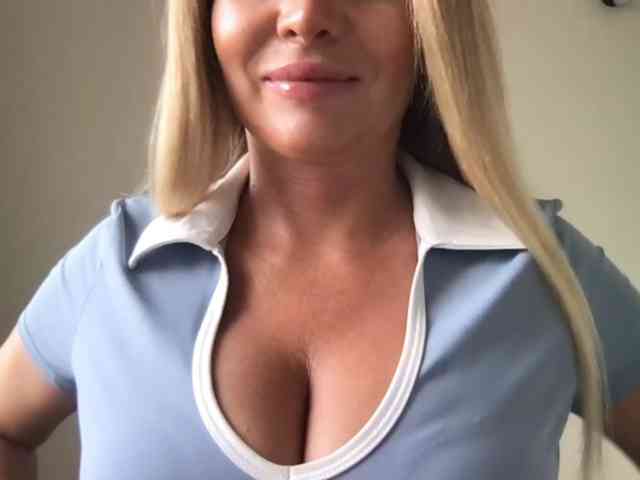 chloebelle webcam