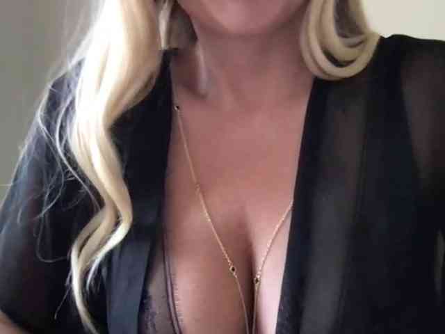 chloebelle webcam