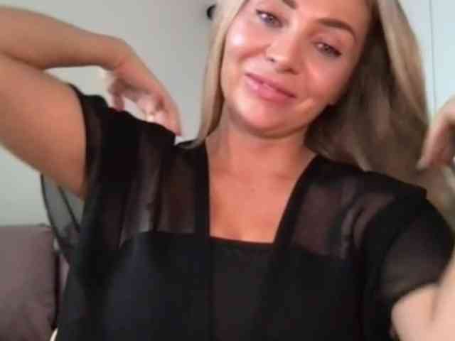 chloebelle webcam