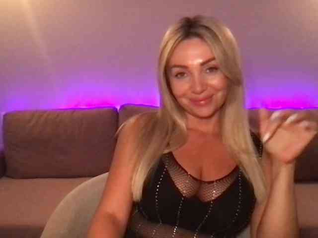 chloebelle webcam