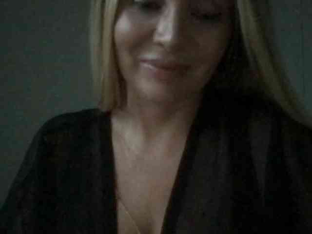 chloebelle webcam