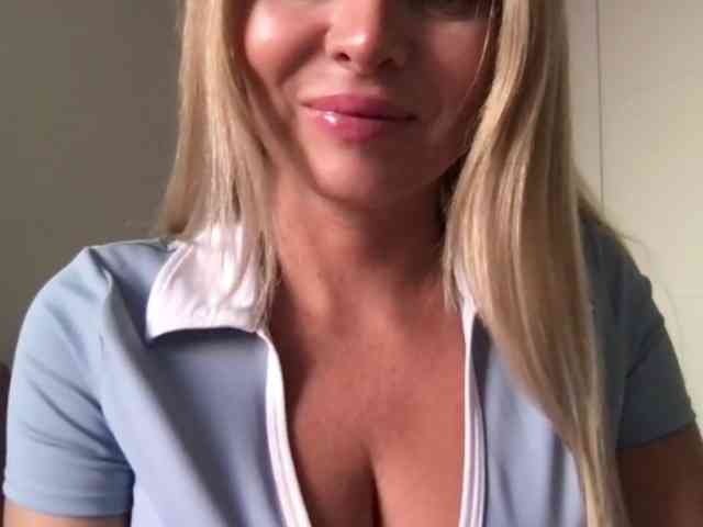 chloebelle webcam