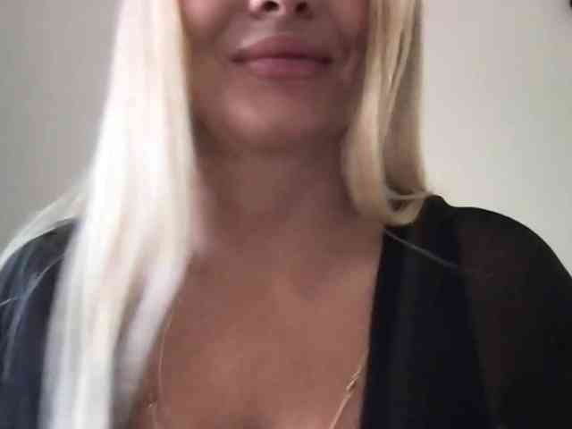 chloebelle webcam