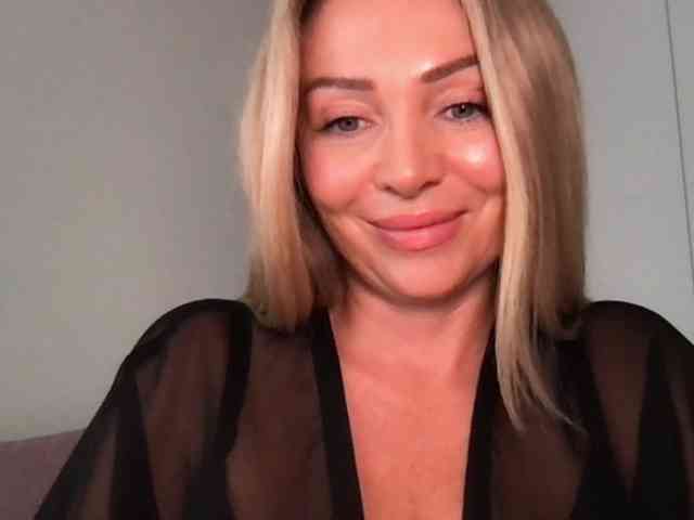 chloebelle webcam
