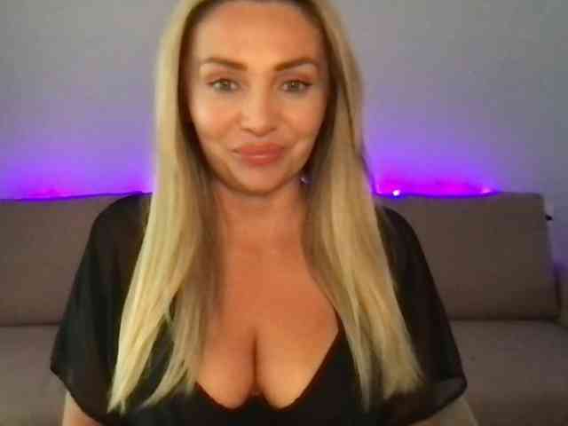 chloebelle webcam