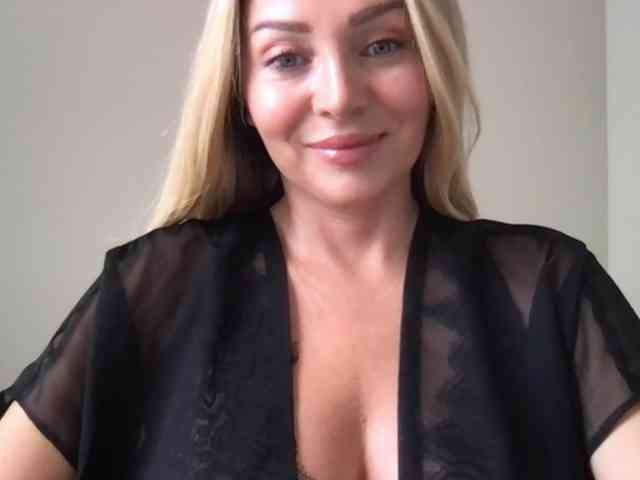 chloebelle webcam