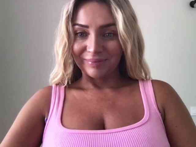 chloebelle