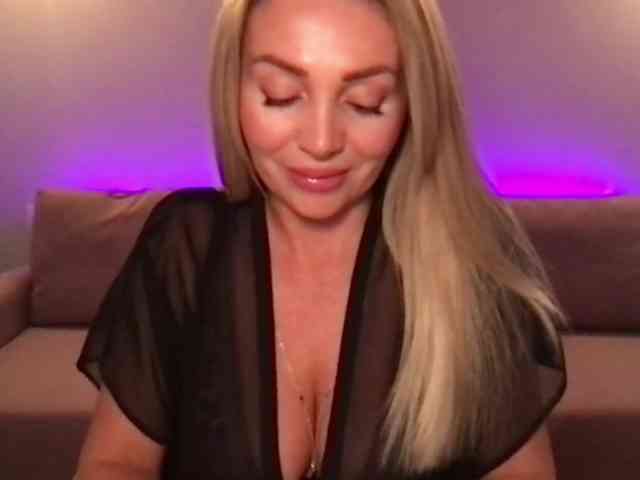 chloebelle