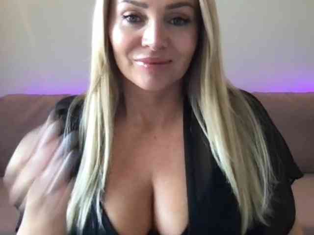 chloebelle