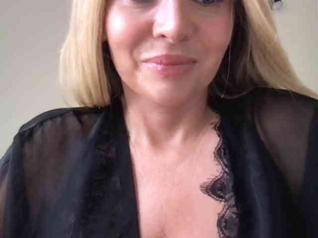 chloebelle webcam