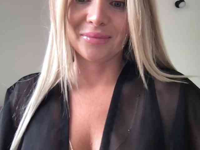 chloebelle webcam