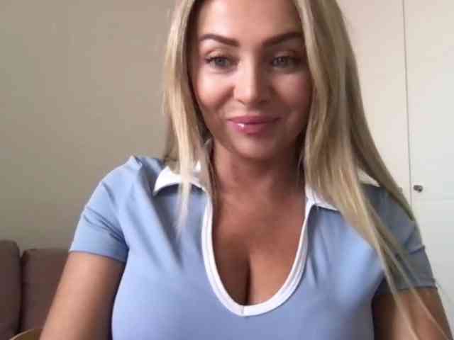 chloebelle webcam