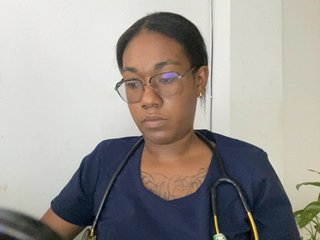 ReginaCorleone's Live Webcam