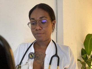ReginaCorleone's Live Webcam