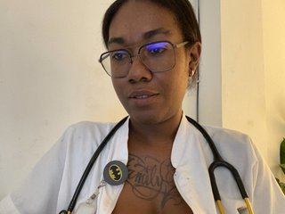 ReginaCorleone's Live Webcam