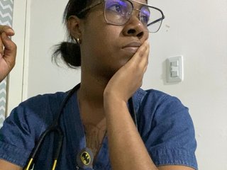 ReginaCorleone's Live Webcam