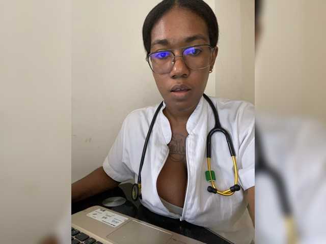 RegiCorleone live cam on BongaCams