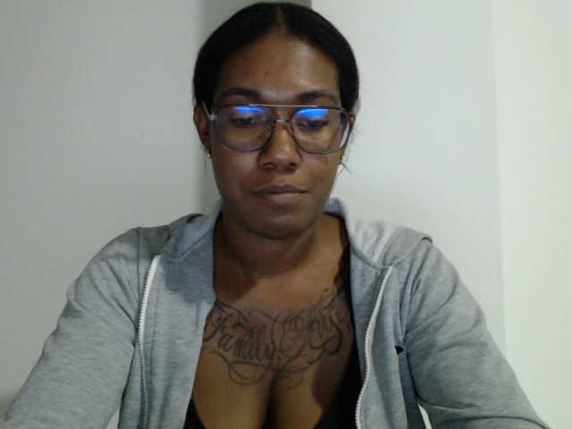 RegiCorleone live cam on BongaCams