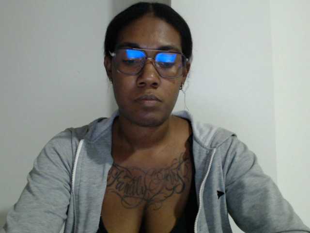 RegiCorleone live cam on BongaCams