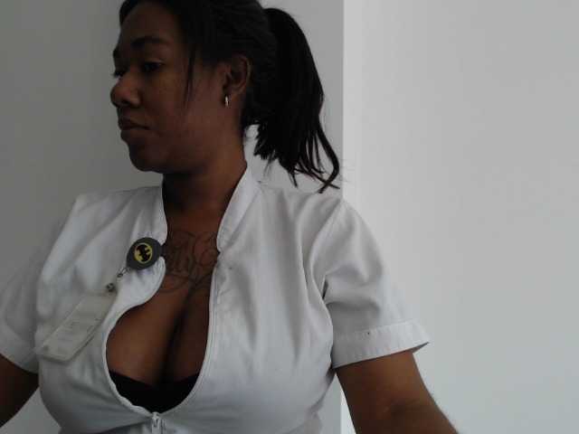 ReginaCorleone live cam preview