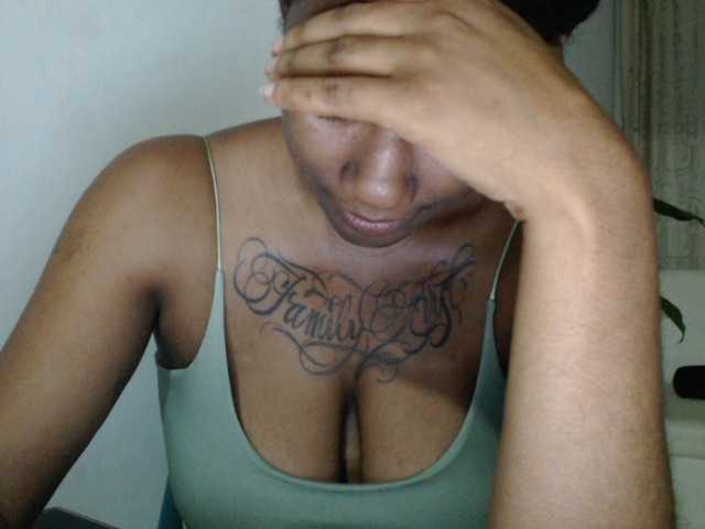 RegiCorleone live cam on BongaCams