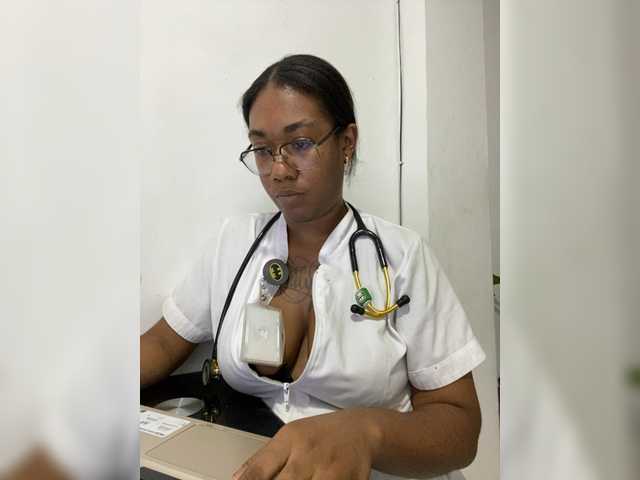 RegiCorleone live cam on BongaCams