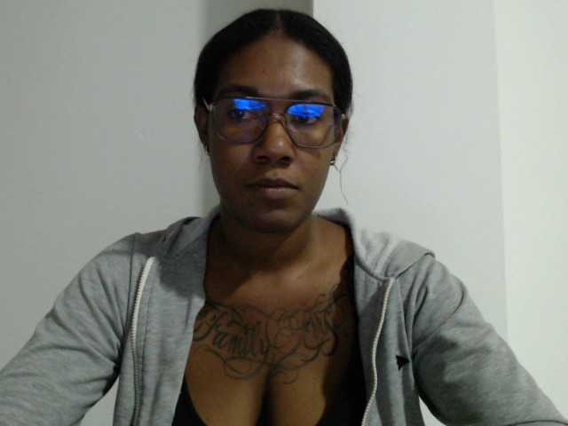 RegiCorleone live cam on BongaCams