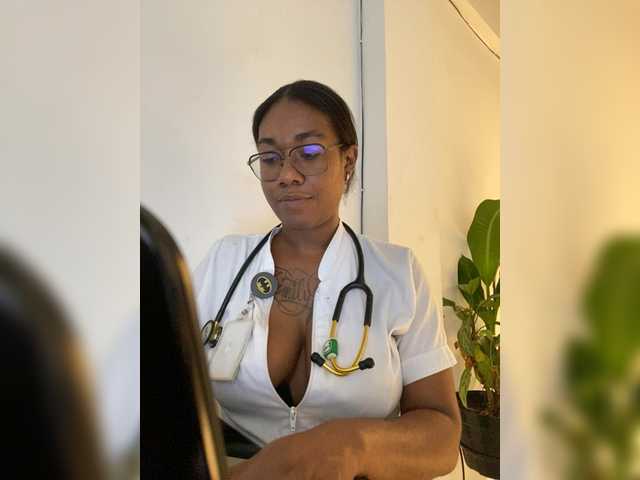 RegiCorleone live cam on BongaCams