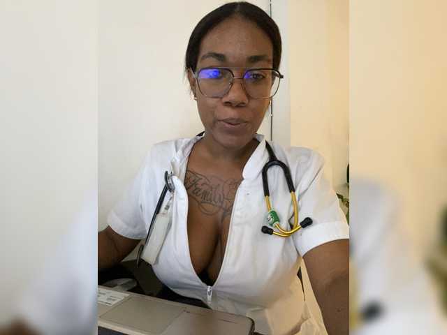RegiCorleone live cam on BongaCams