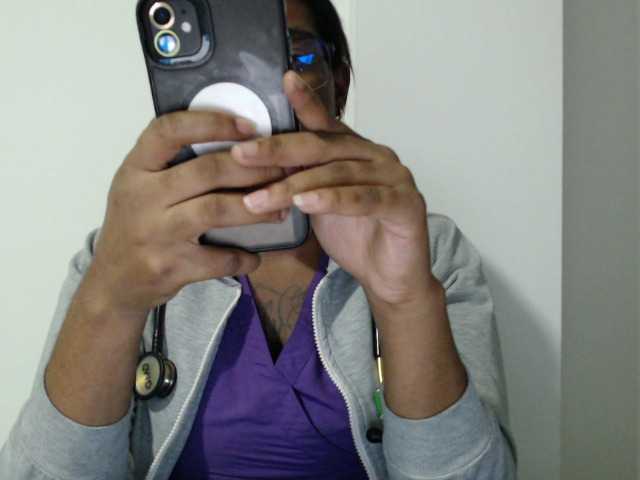 RegiCorleone live cam on BongaCams